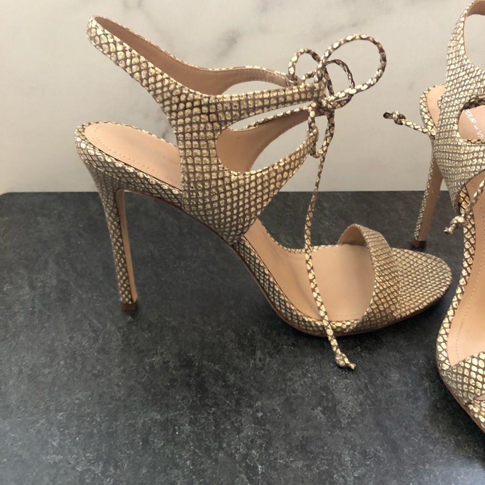 NEW POUR la VICTOIRE SANDAL